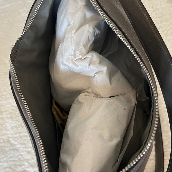 Coach gray Leather Shoulder Bag with Metallic Accents - Picture 5 of 5